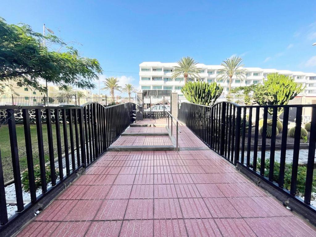 Seaview Apartment Los Cactus Плая дел Инглес Екстериор снимка
